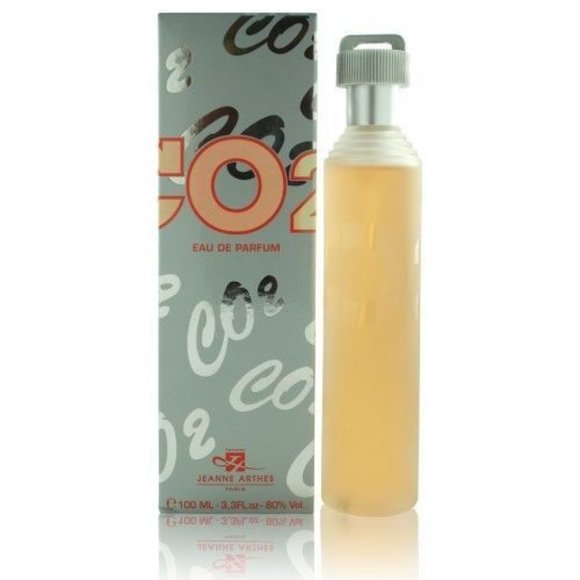 Jeanne Arthes CO2 - Picture 1 of 2